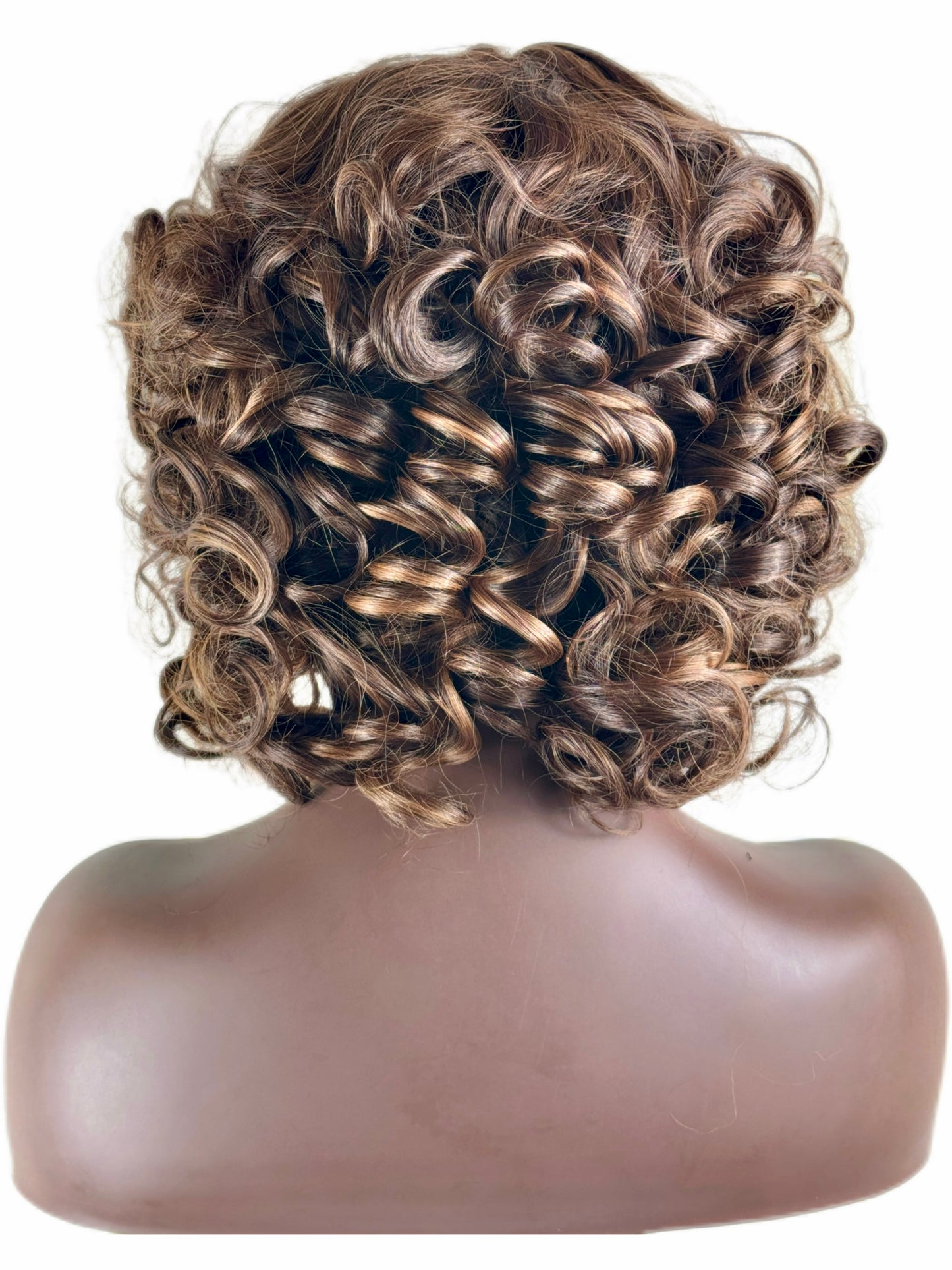 Tracie Large Curls Short Wig